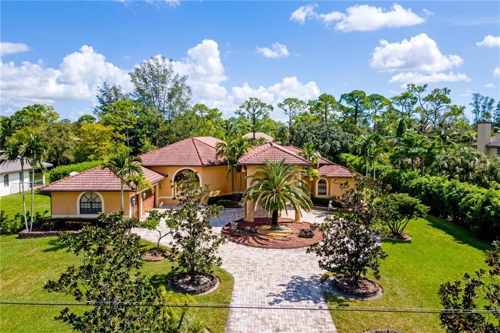 Photo of 6810 NW 66th Way, Parkland, FL 33067 (MLS # F10303746)