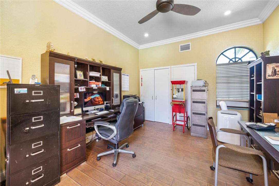 Pine Tree Estates - Residential