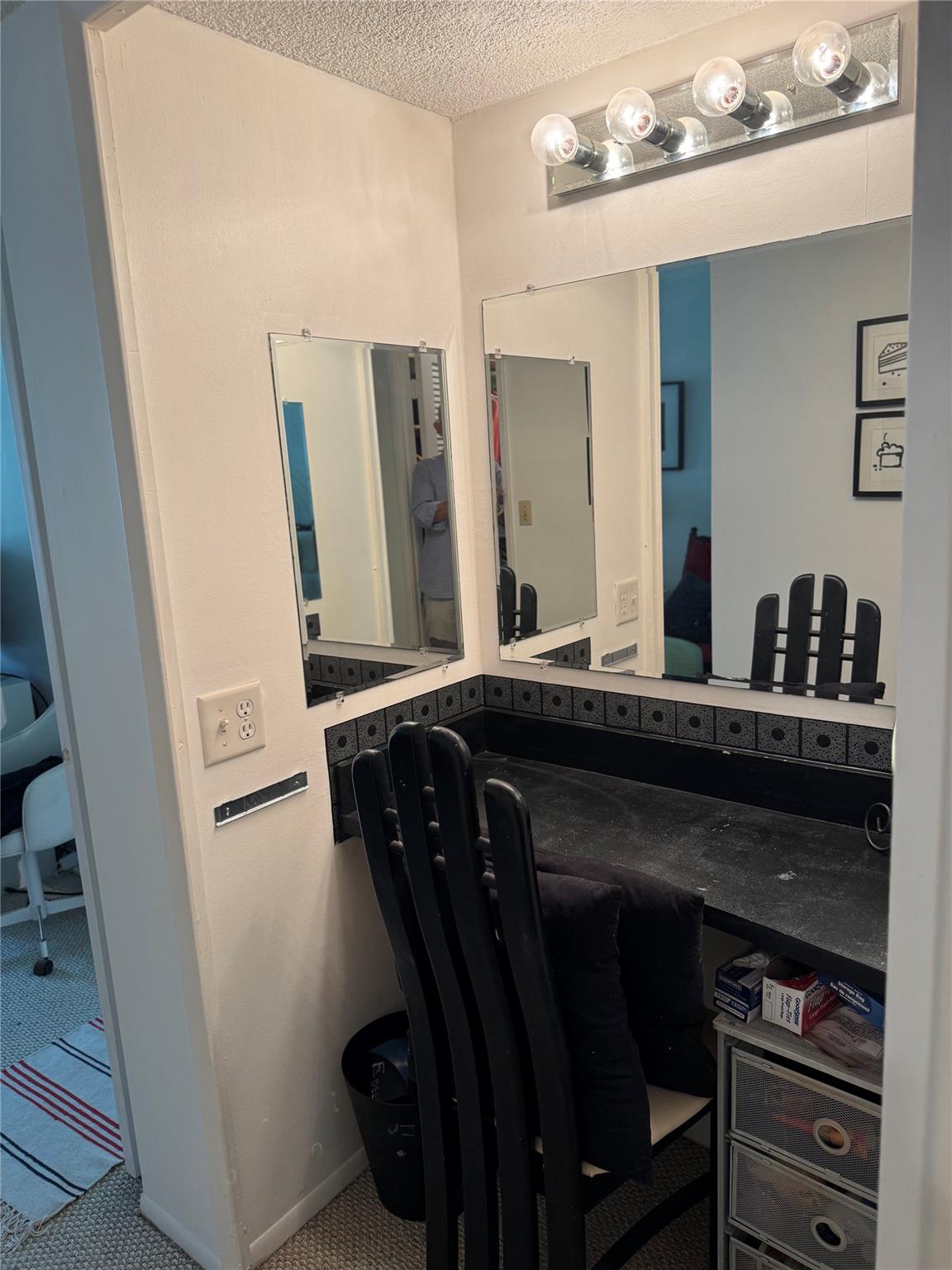 No 17 Palm-Aire Country C - Residential Lease