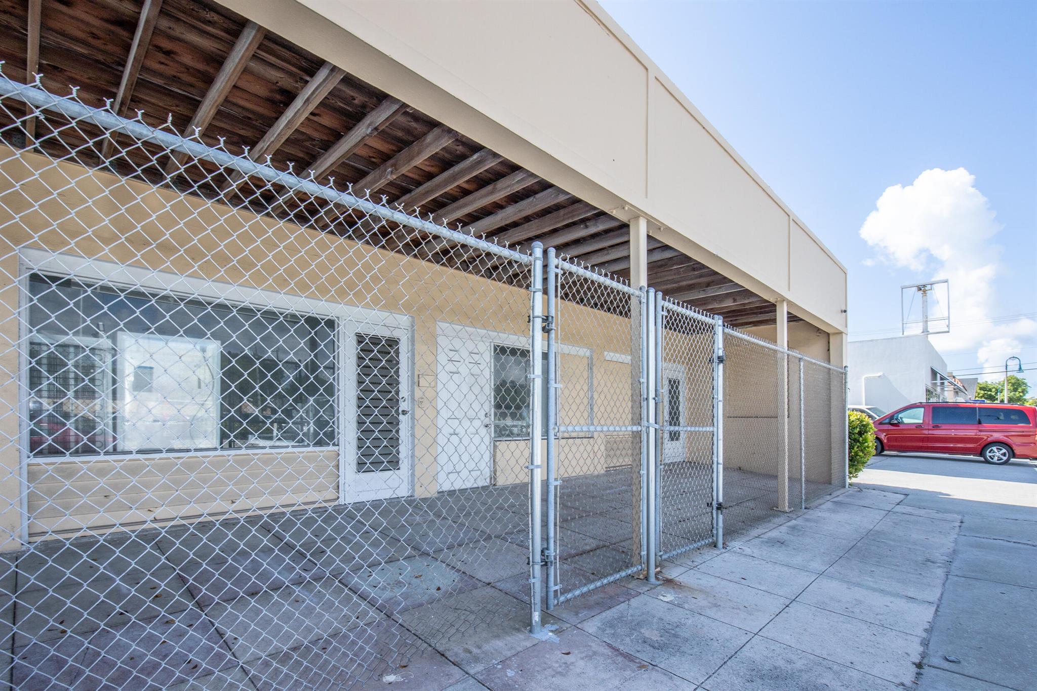 LAKE WORTH TOWN OF ADD 1 - Commercial Sale