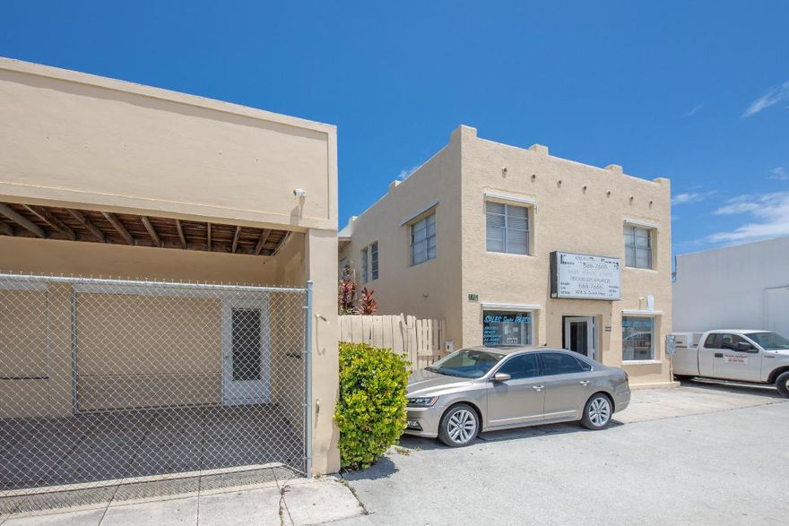 922 S Dixie consists of a retail/warehouse space originally made of 4 bays, still has 4 entrances and 4 meters.  Bathroom plus plumbing for possible additional baths.  This parcel also includes 921 S J St, a 4 bedroom 2 bath home with laundry room, updated kitchen, garage and 2 off street parking spaces.  And 928 S Dixie Hwy is also a retail/warehouse plus office and bath plus garage.  All this close to downtown and I95, great traffic on Dixie Hwy.