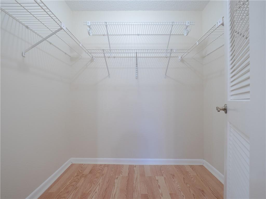 L AMBIANCE - Residential