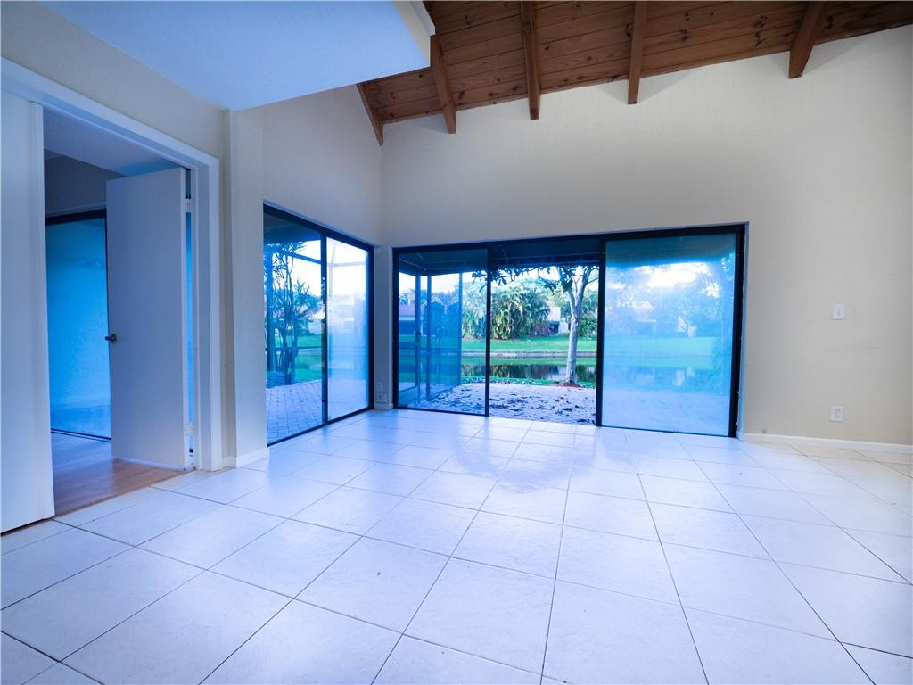 L AMBIANCE - Residential