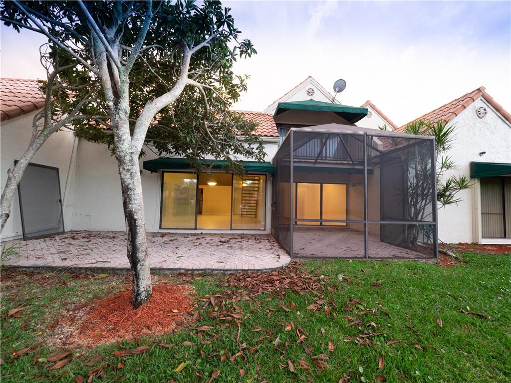 L AMBIANCE - Residential