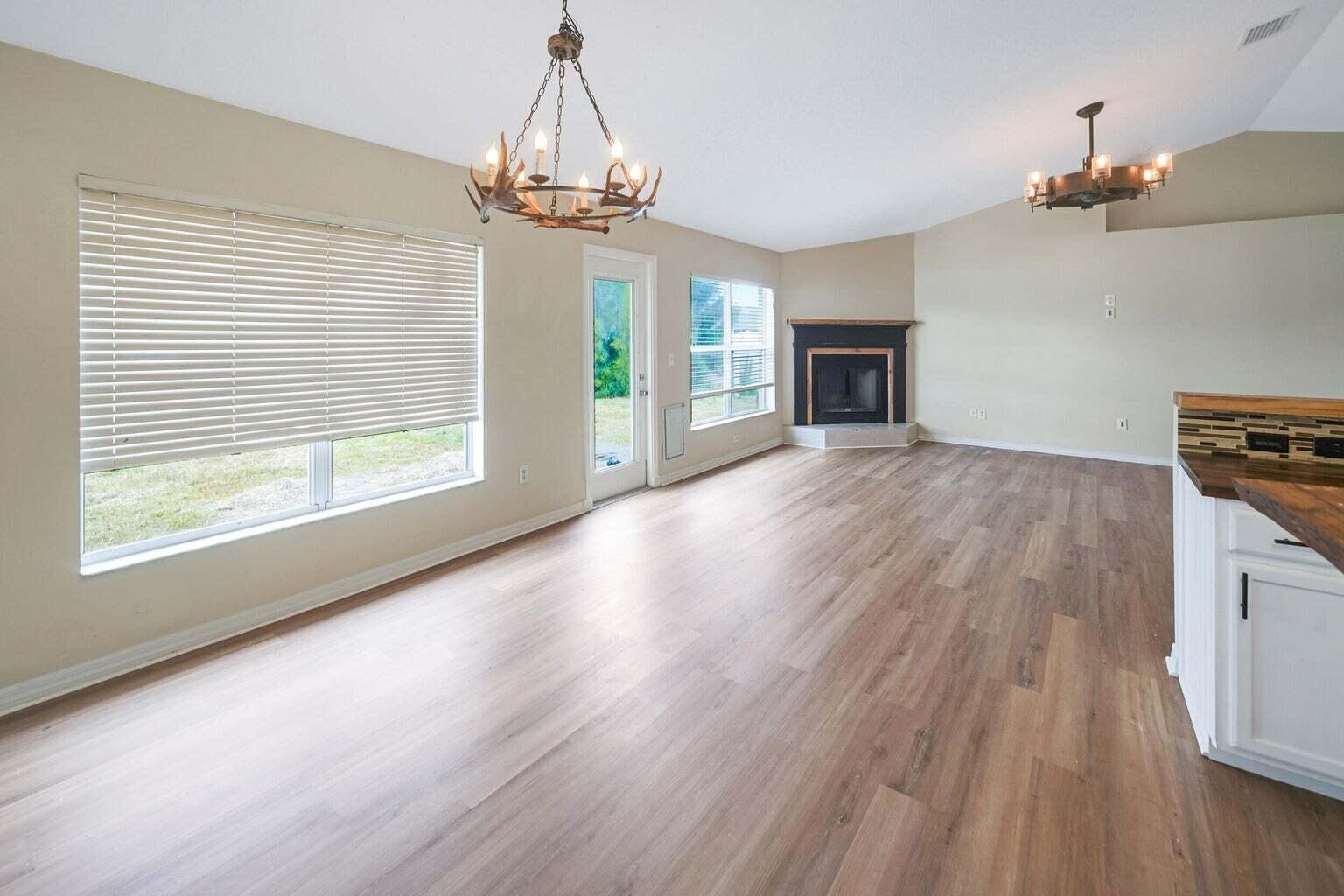 PORT ST LUCIE SECTION 18 - Residential