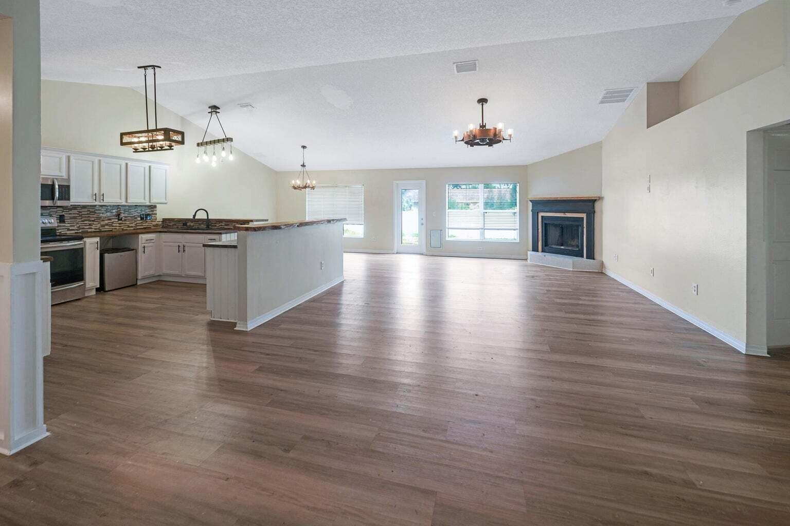 PORT ST LUCIE SECTION 18 - Residential