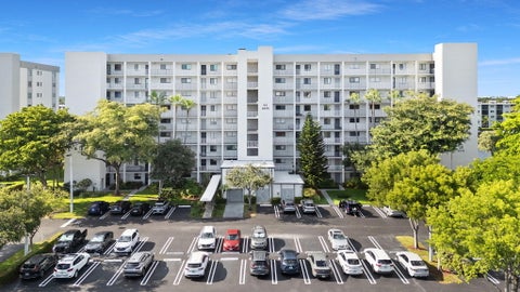 Tiny photo for 2215 Cypress Island Drive #301, Pompano Beach, FL 33069 (MLS # B26042312)