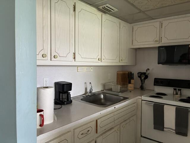 STERLING VILLAGE 620 CONDO - Residential