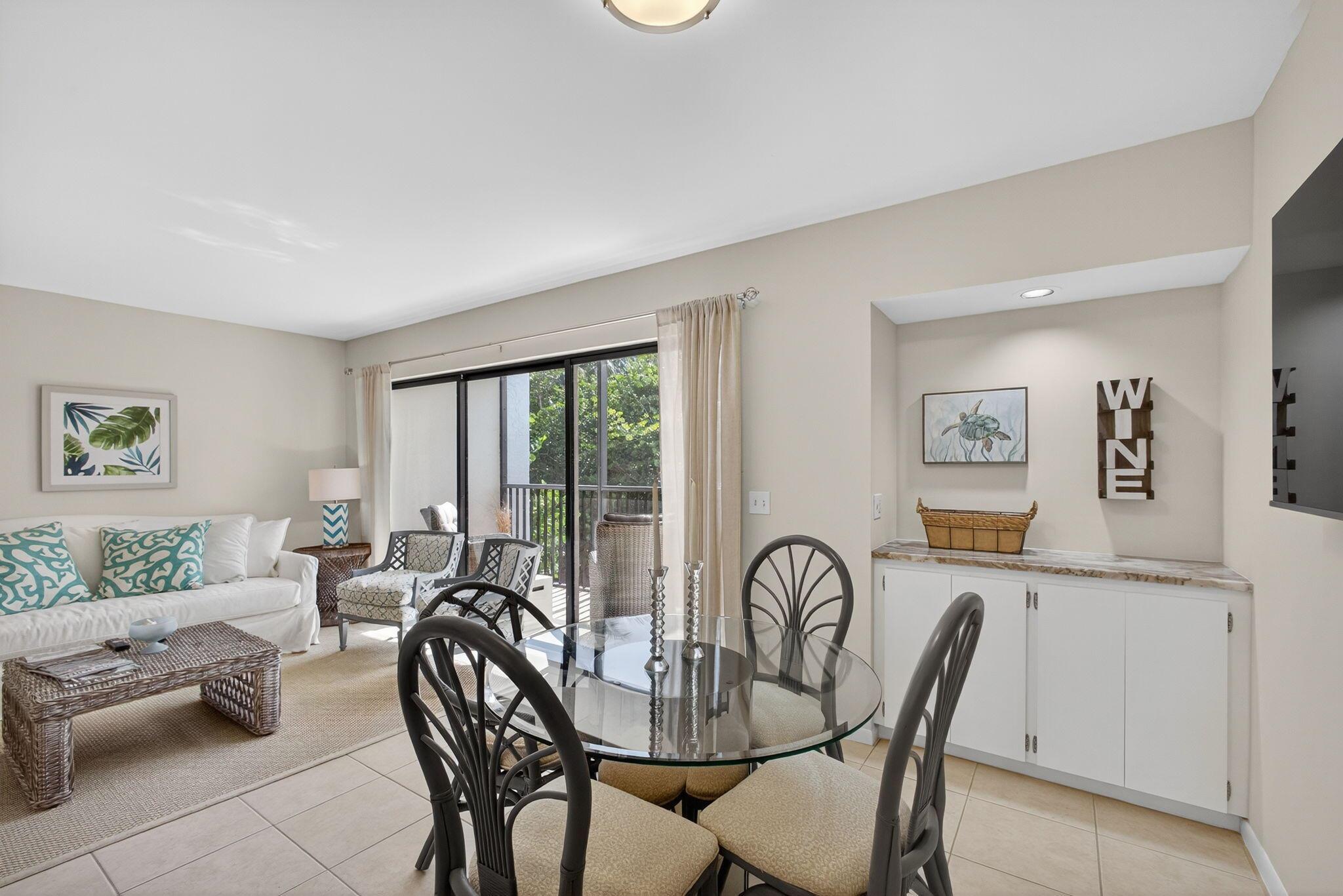 SEA RISE CONDO - Residential