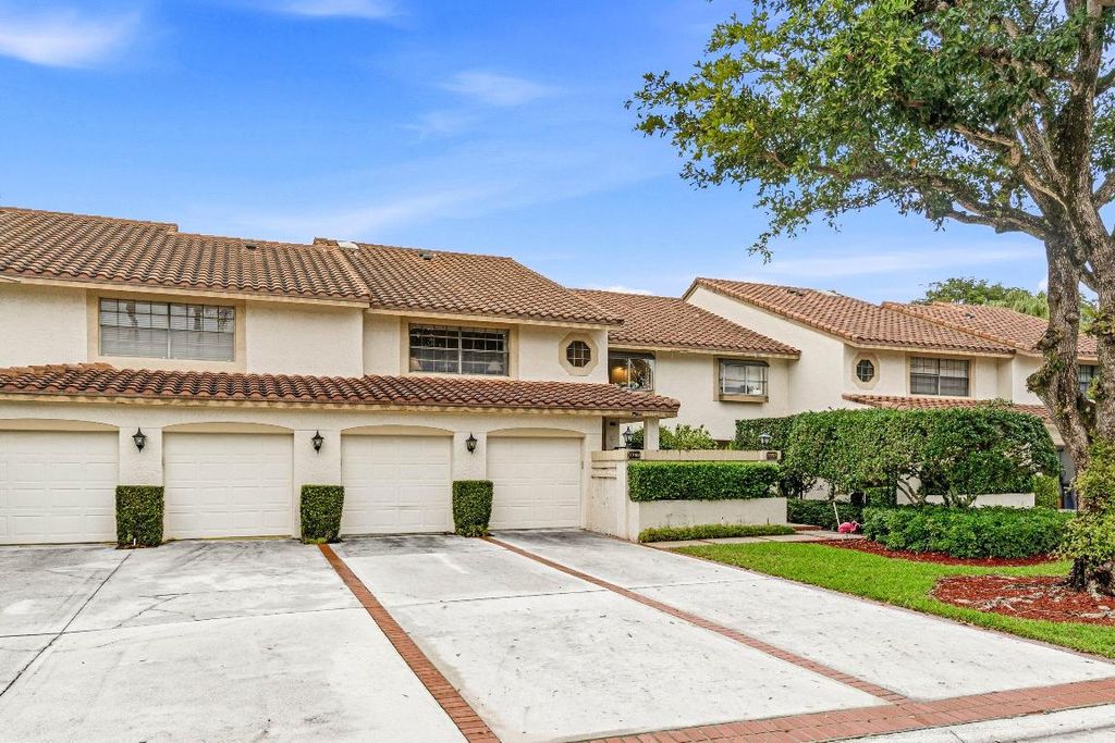 Photo of 7759 La Mirada Drive, Boca Raton, FL 33433 (MLS # R11154869)