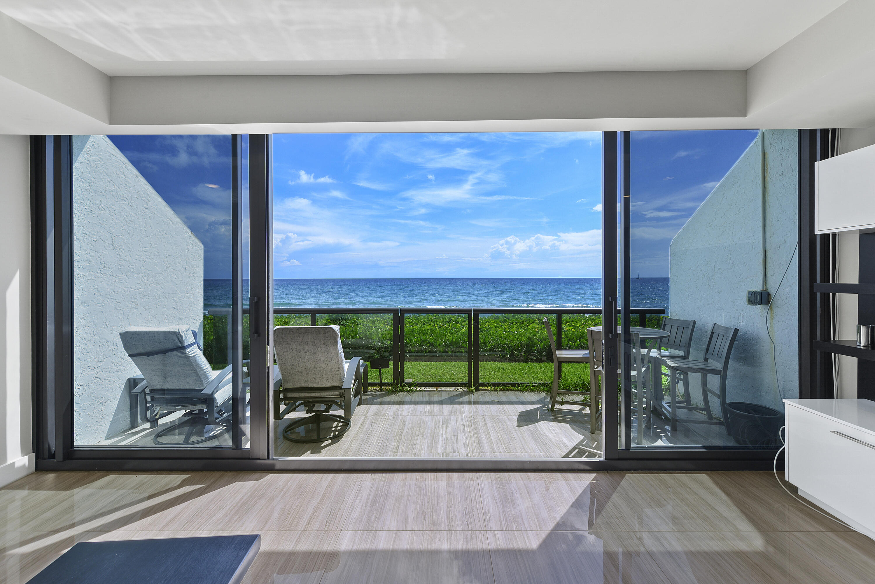 3115 S Ocean Boulevard 103