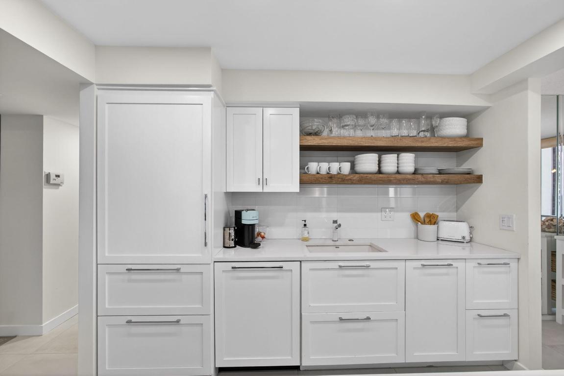 WATER GLADES CONDO - Residential