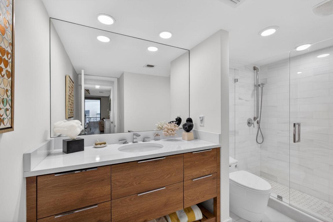 WATER GLADES CONDO - Residential