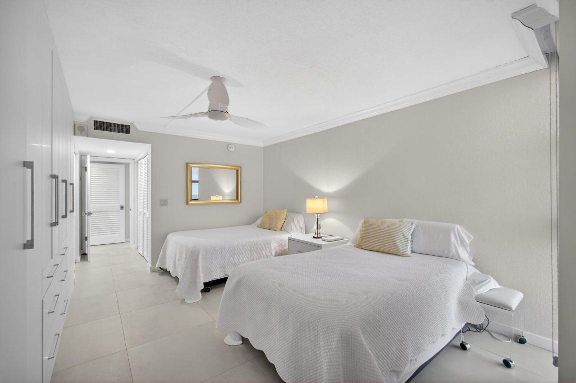 WATER GLADES CONDO - Residential