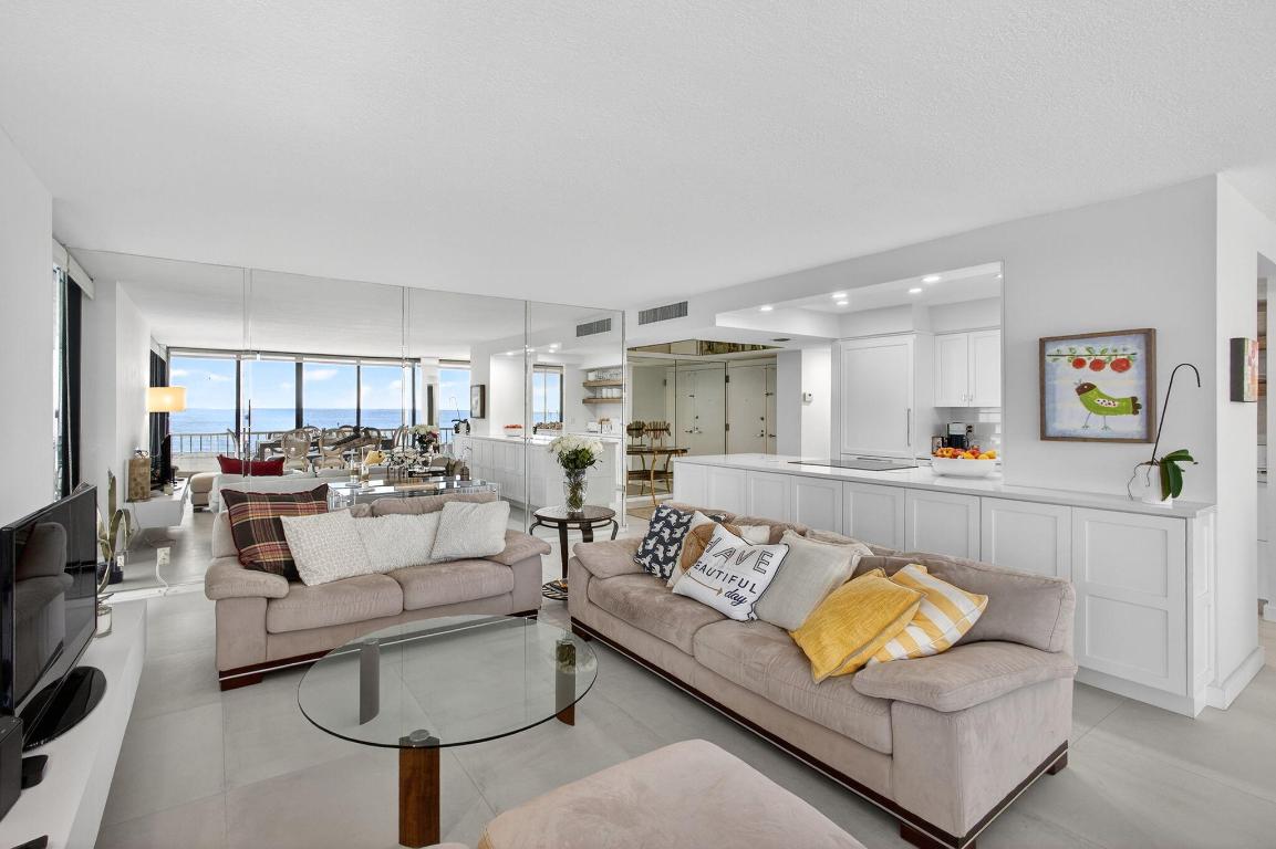 WATER GLADES CONDO - Residential