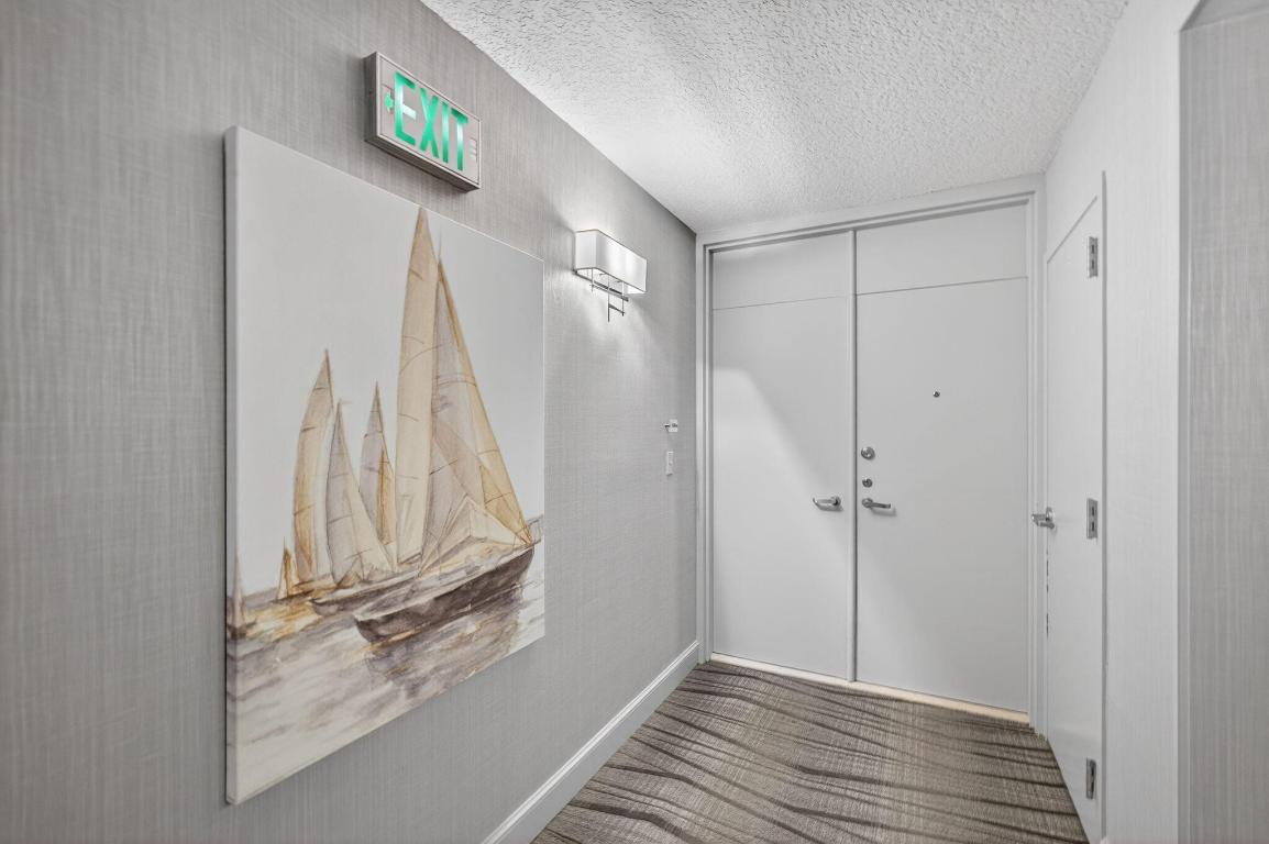 WATER GLADES CONDO - Residential