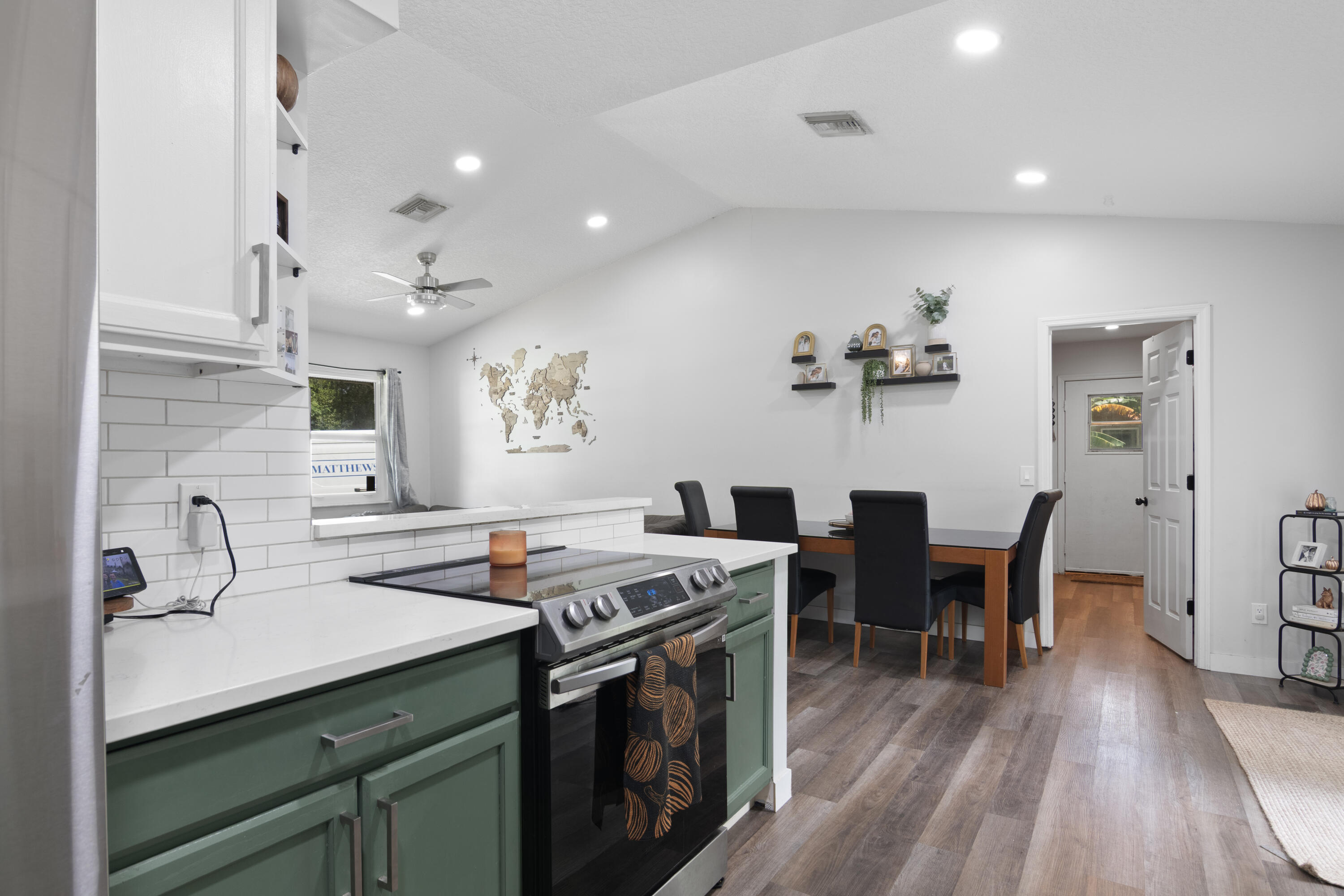 PARADISE PARK UNIT NO 2 - Residential