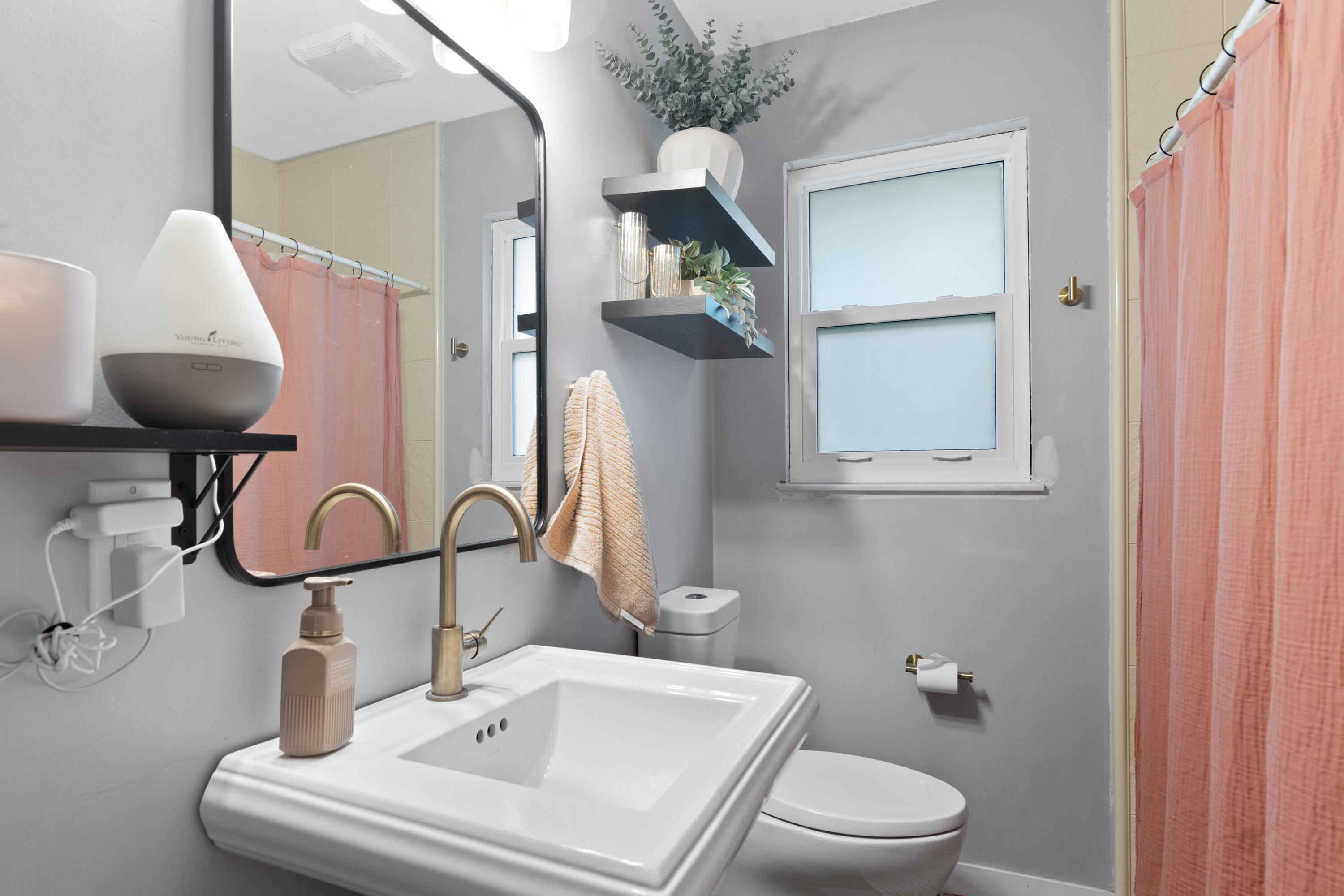 PARADISE PARK UNIT NO 2 - Residential