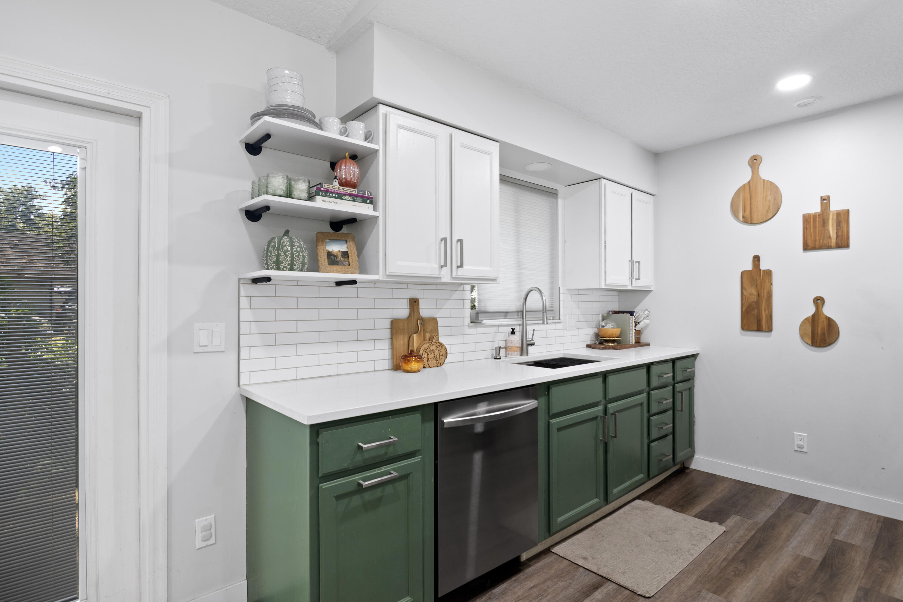 PARADISE PARK UNIT NO 2 - Residential