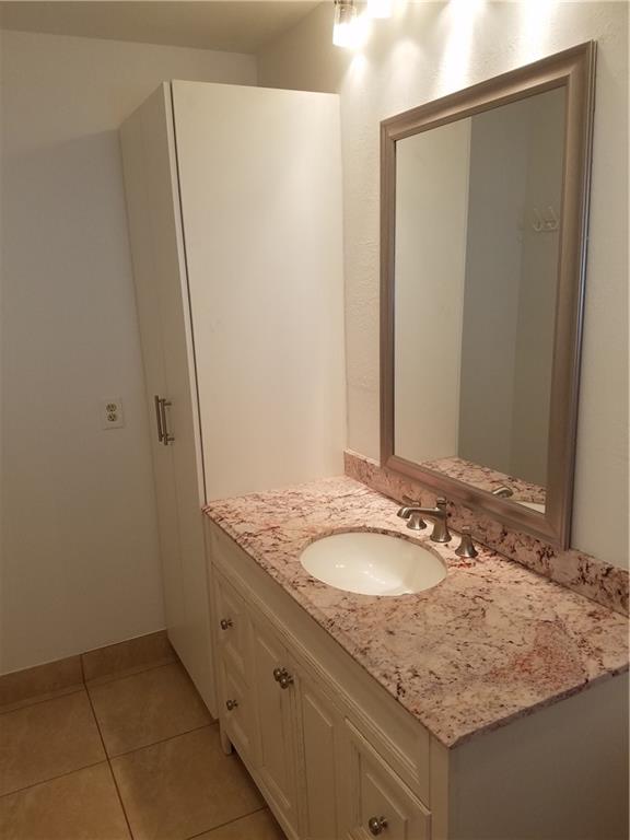 Paradise Gardens Sec 4 76 - Residential