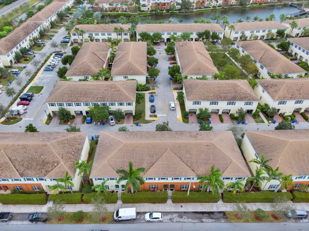 ORCHID GROVE - Residential