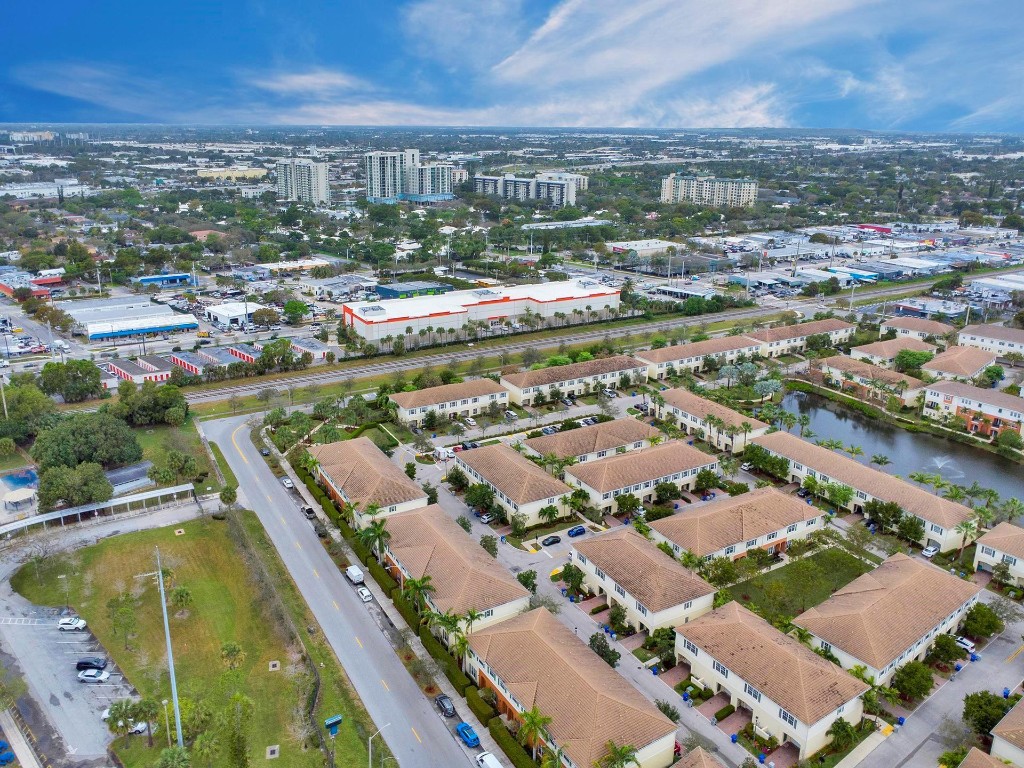 ORCHID GROVE - Residential