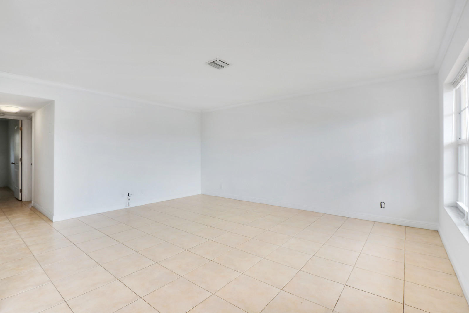 ALMONT VILLAS CONDO - Residential Lease