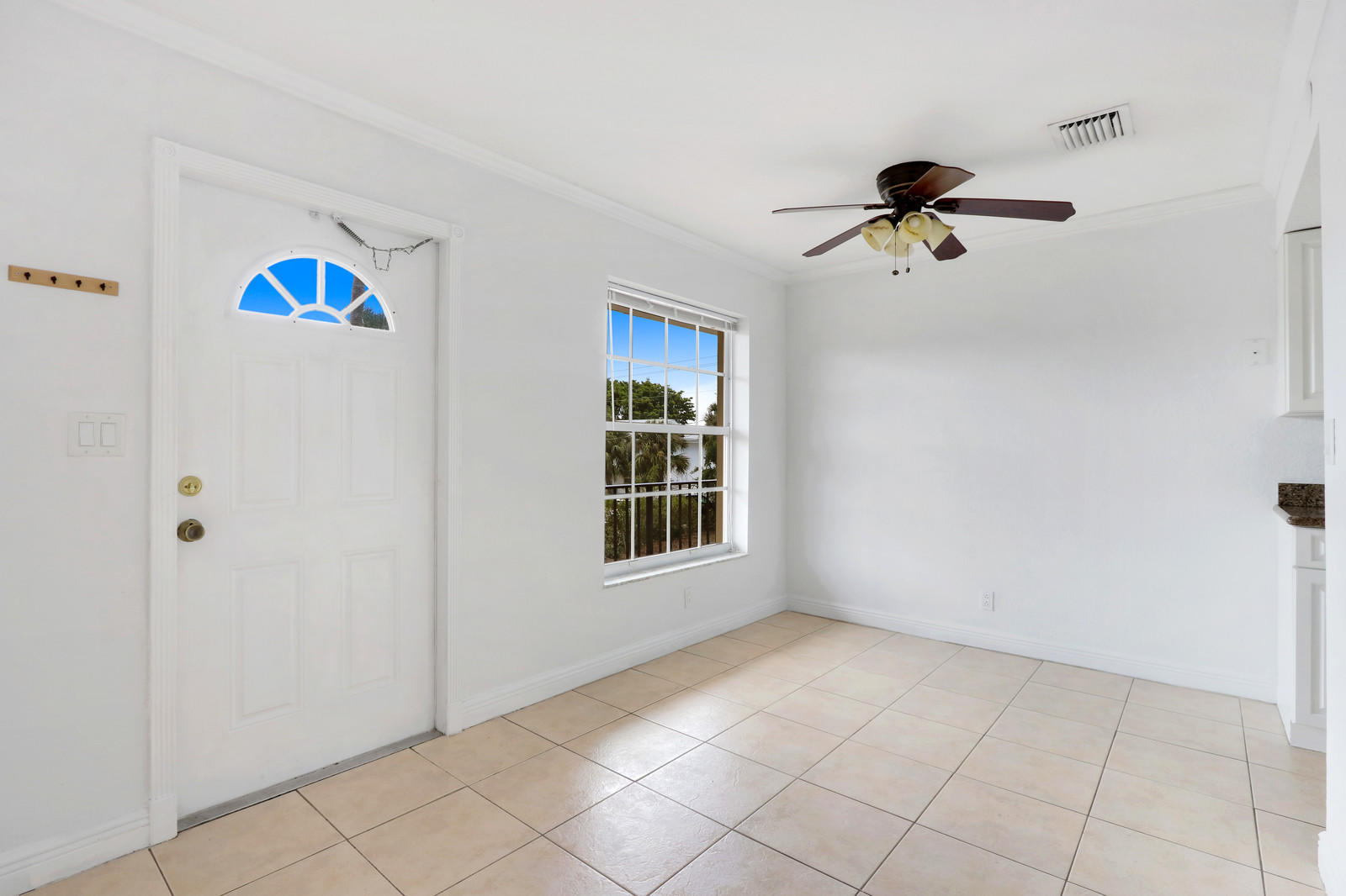 ALMONT VILLAS CONDO - Residential Lease