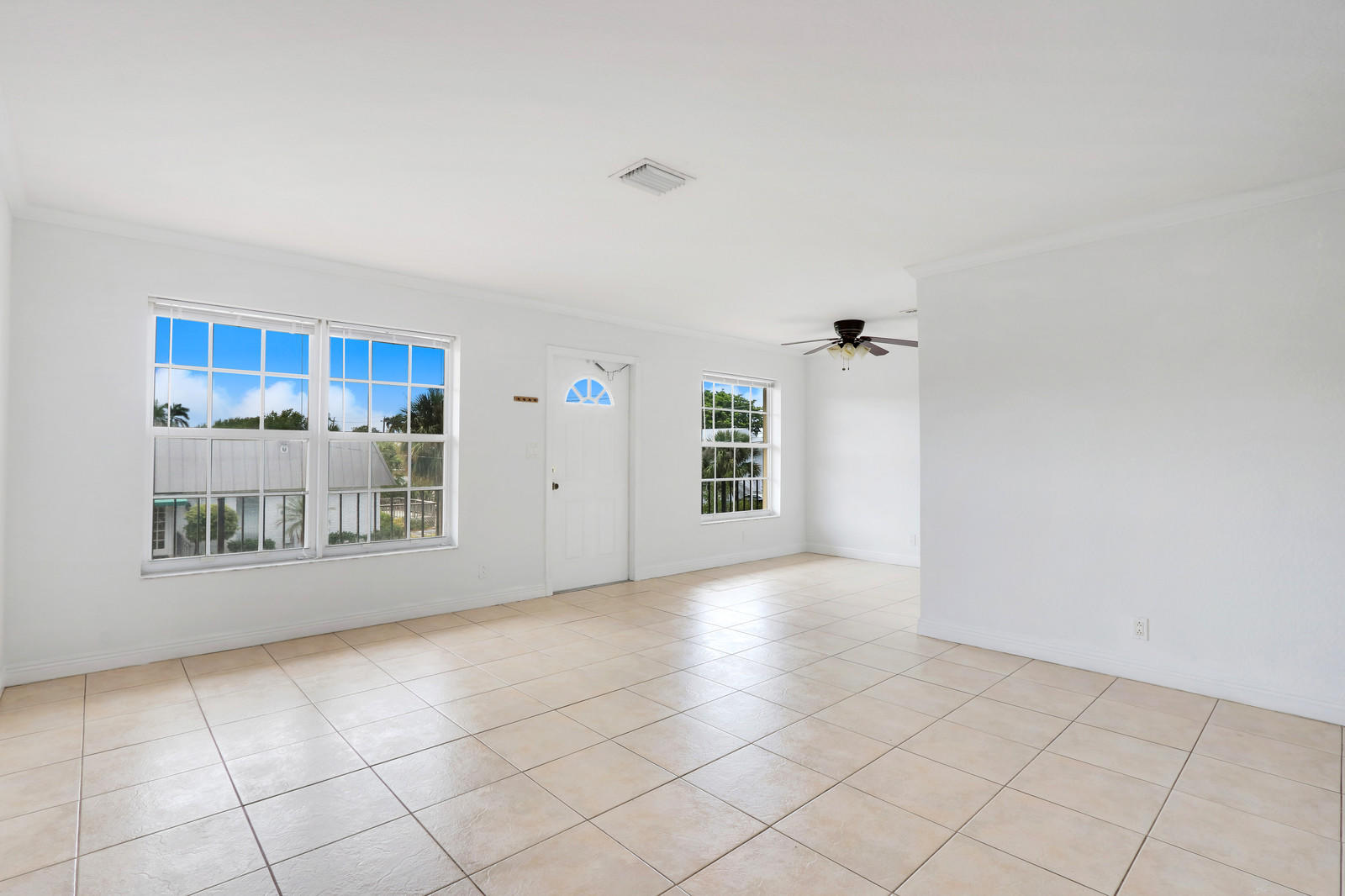 ALMONT VILLAS CONDO - Residential Lease