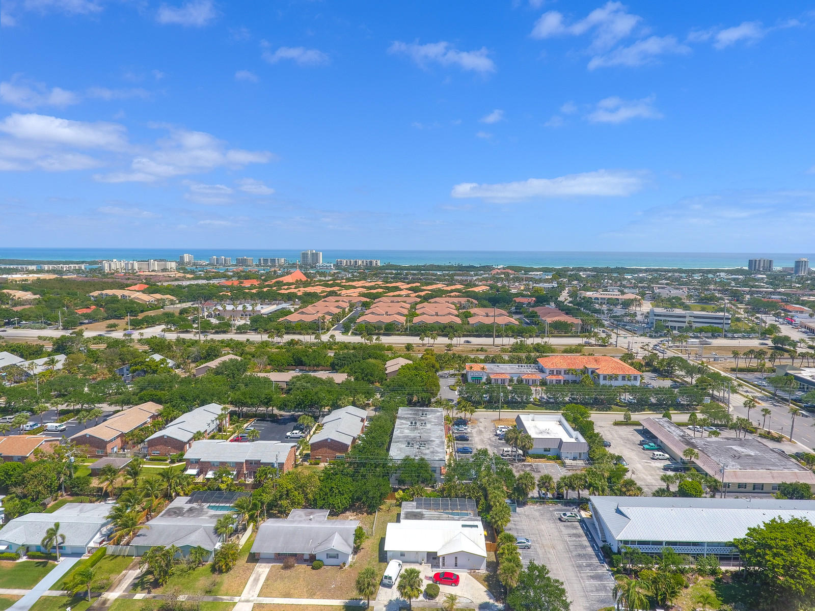 ALMONT VILLAS CONDO - Residential Lease