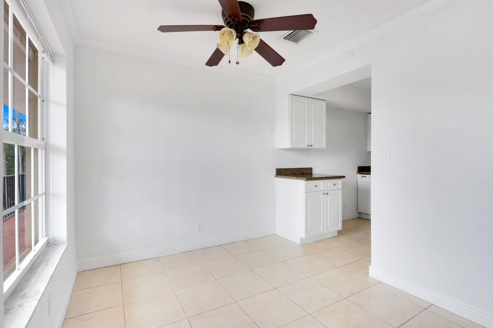 ALMONT VILLAS CONDO - Residential Lease