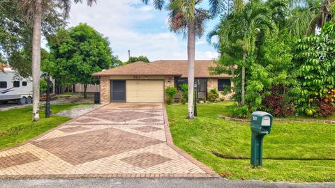 A home in Port St Lucie