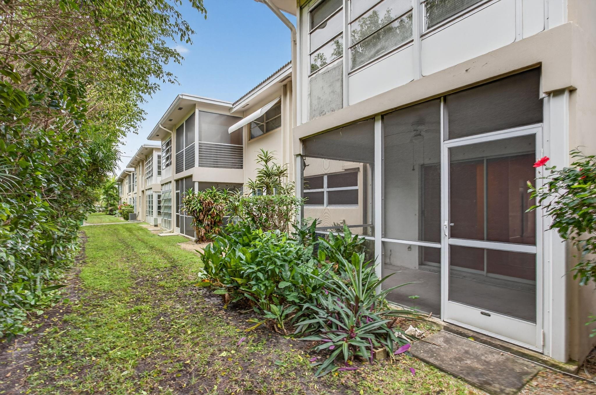 Venetian Park Gardens - Residential