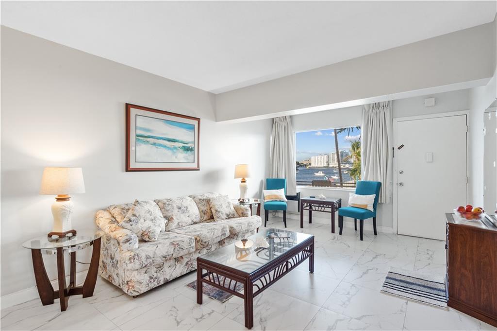 Harbor House East - Residential