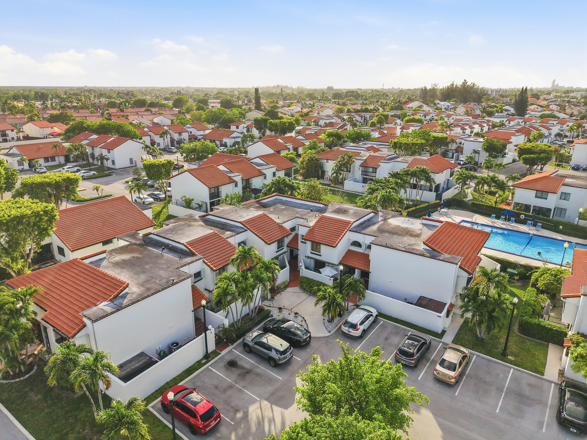 VILLA VENEZIA CONDO PH VI - Residential