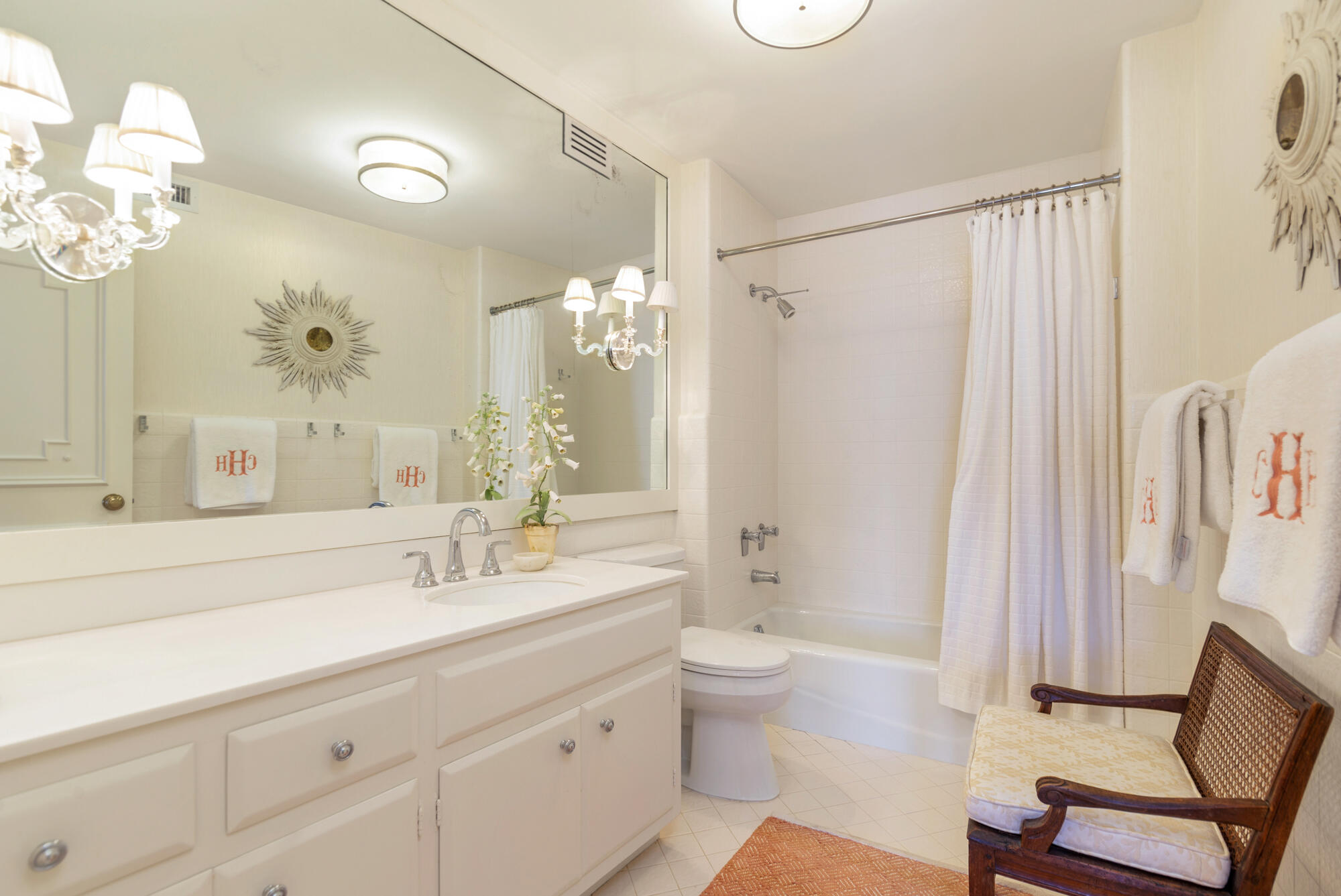 THREE EIGHTY NINE CORP LESSEE - Residential
