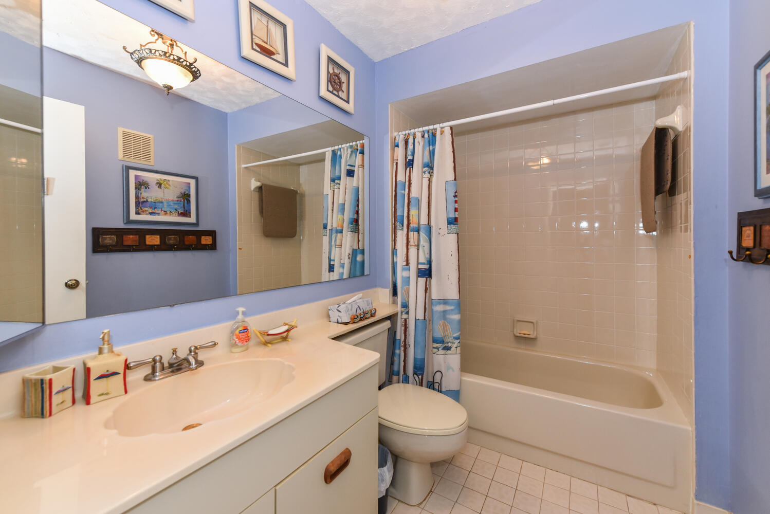 VILLAS OF OCEAN DUNES - Residential Lease