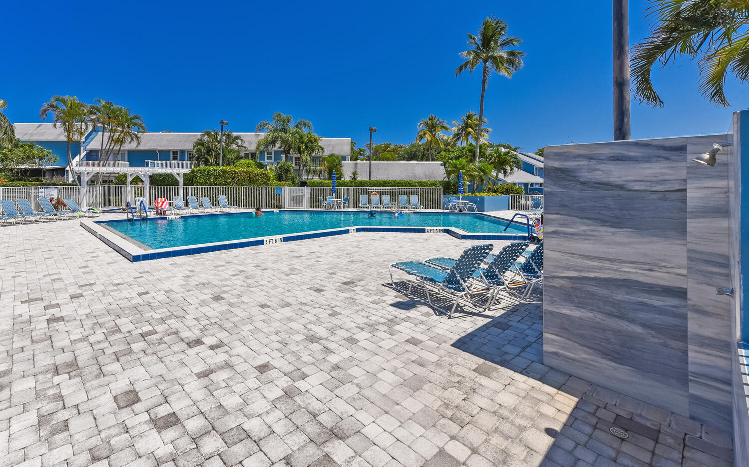 VILLAS OF OCEAN DUNES - Residential Lease