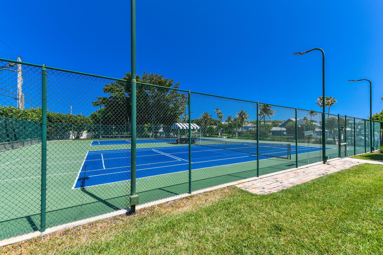 VILLAS OF OCEAN DUNES - Residential Lease