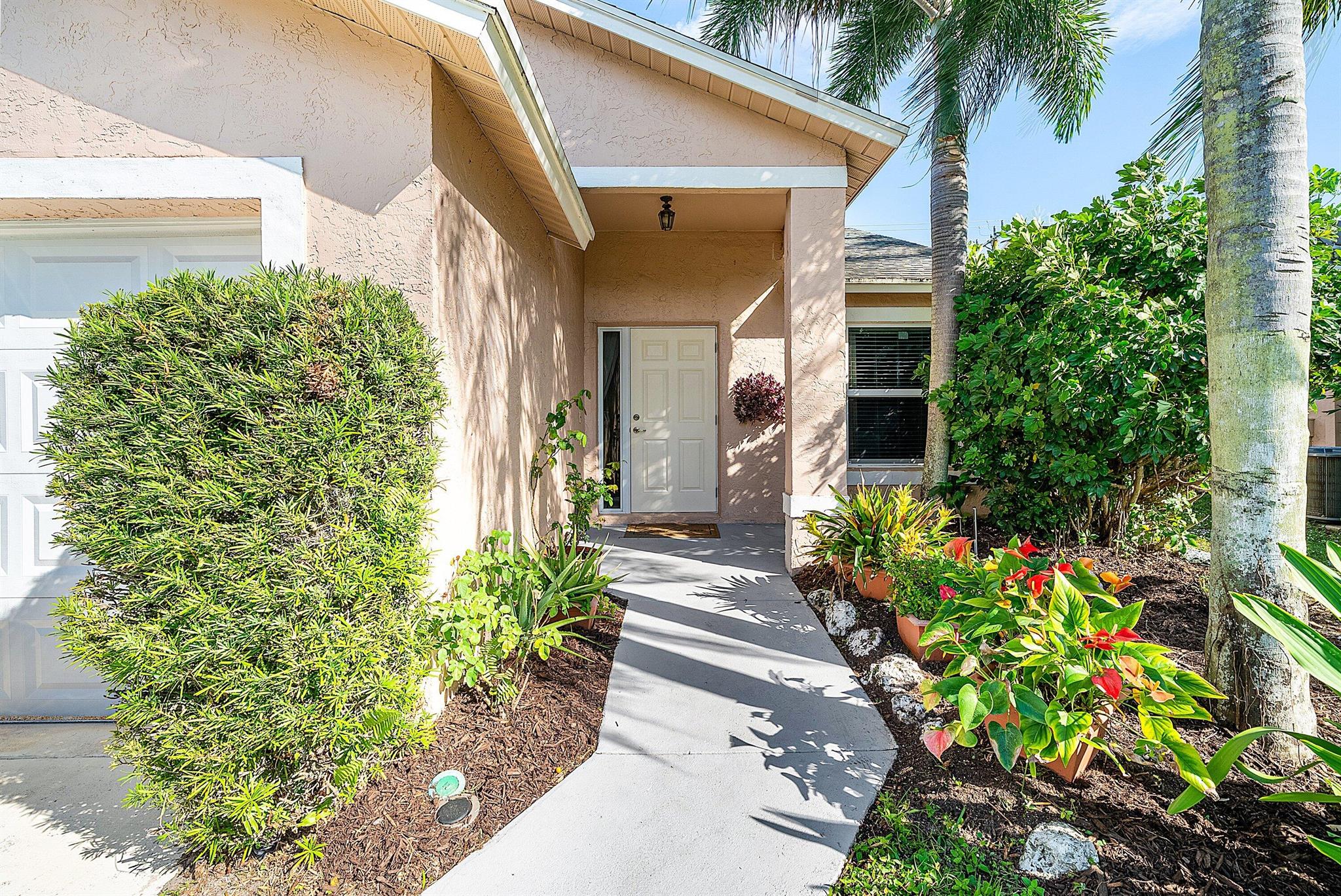 BOYNTON LAKES 6 - Residential