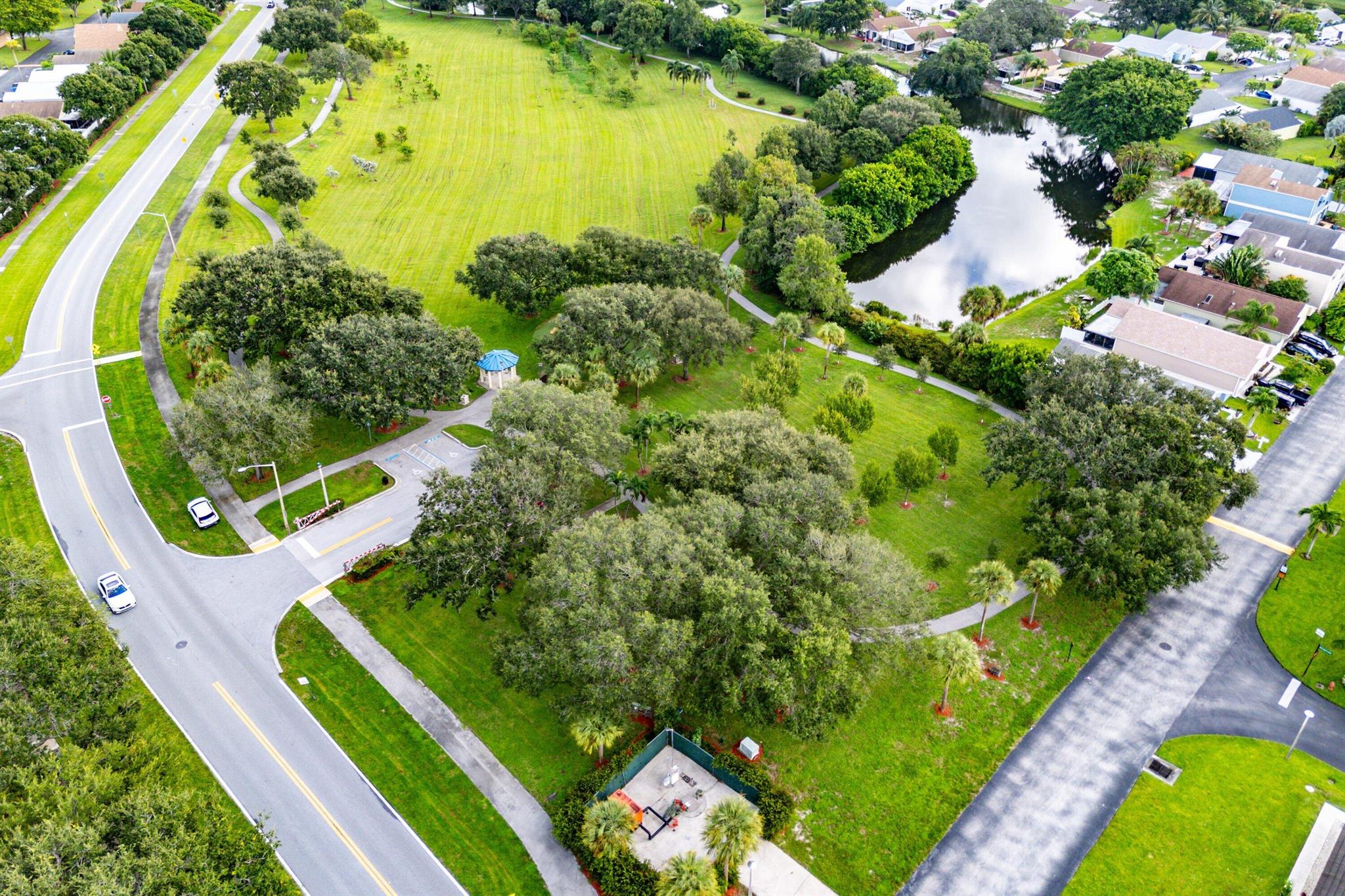 BOYNTON LAKES 6 - Residential