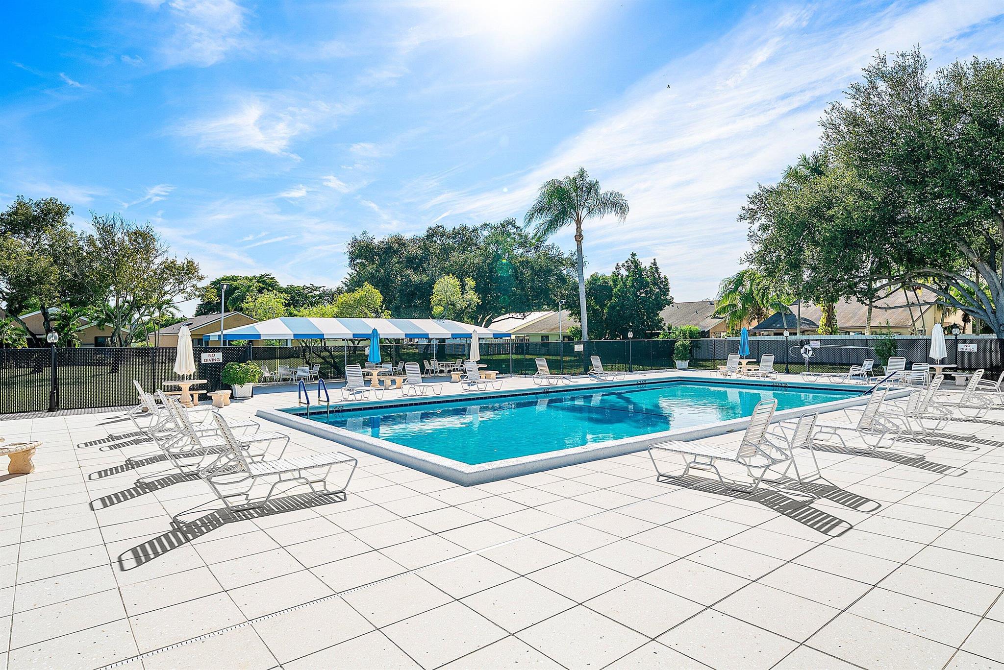 BOYNTON LAKES 6 - Residential