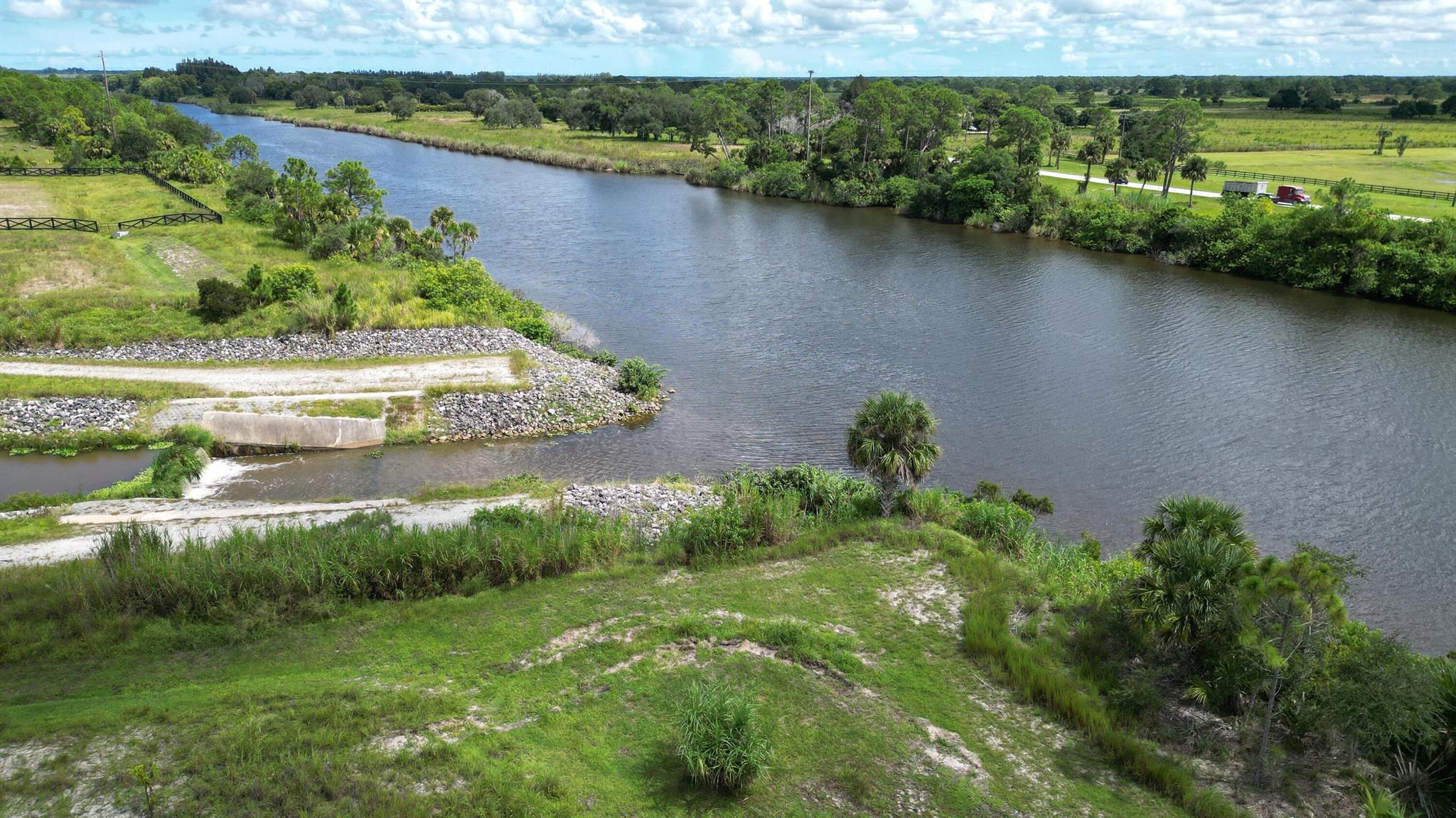 HEMINGWAY ESTATES - Land