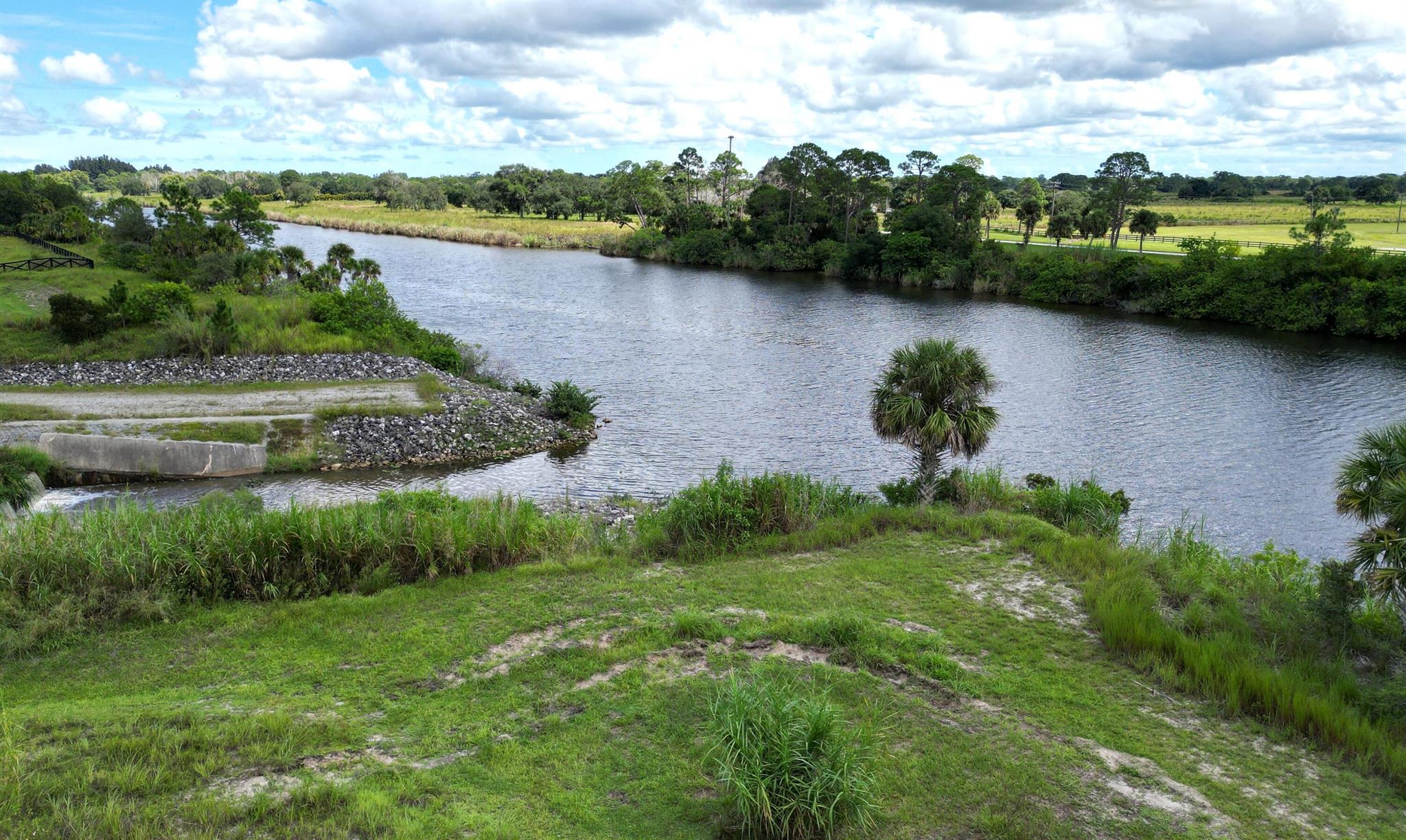 HEMINGWAY ESTATES - Land