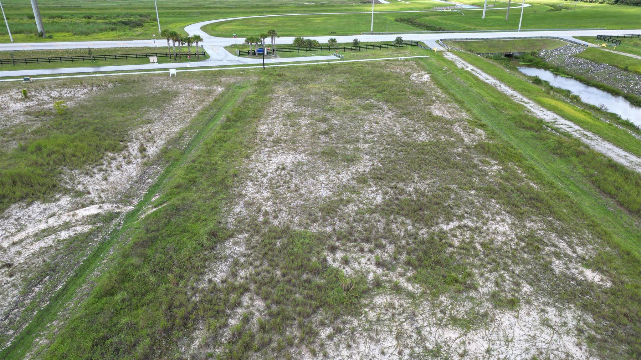 HEMINGWAY ESTATES - Land