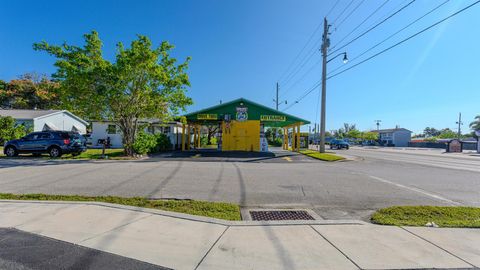 615 W Lantana Road Lantana FL 33462