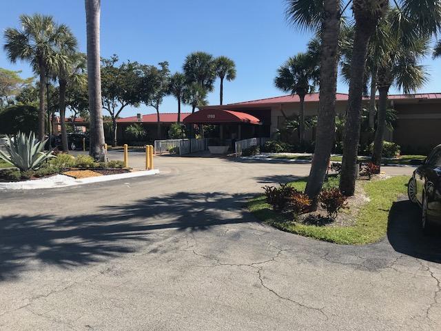 GOLDEN LAKES VILLAGE CONDO 1 THRU 13-A - Residential