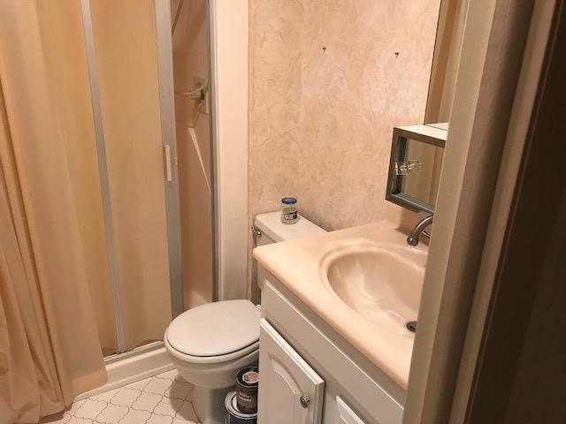 GOLDEN LAKES VILLAGE CONDO 1 THRU 13-A - Residential