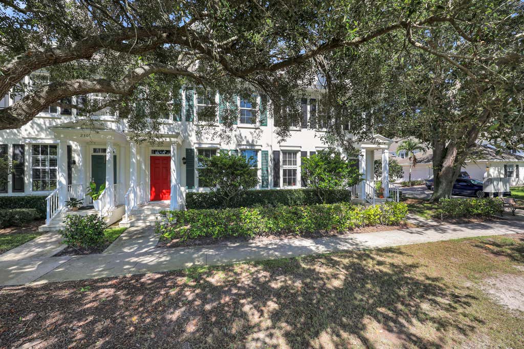 Photo of 228 Murray Court, Jupiter, FL 33458 (MLS # B26058343)