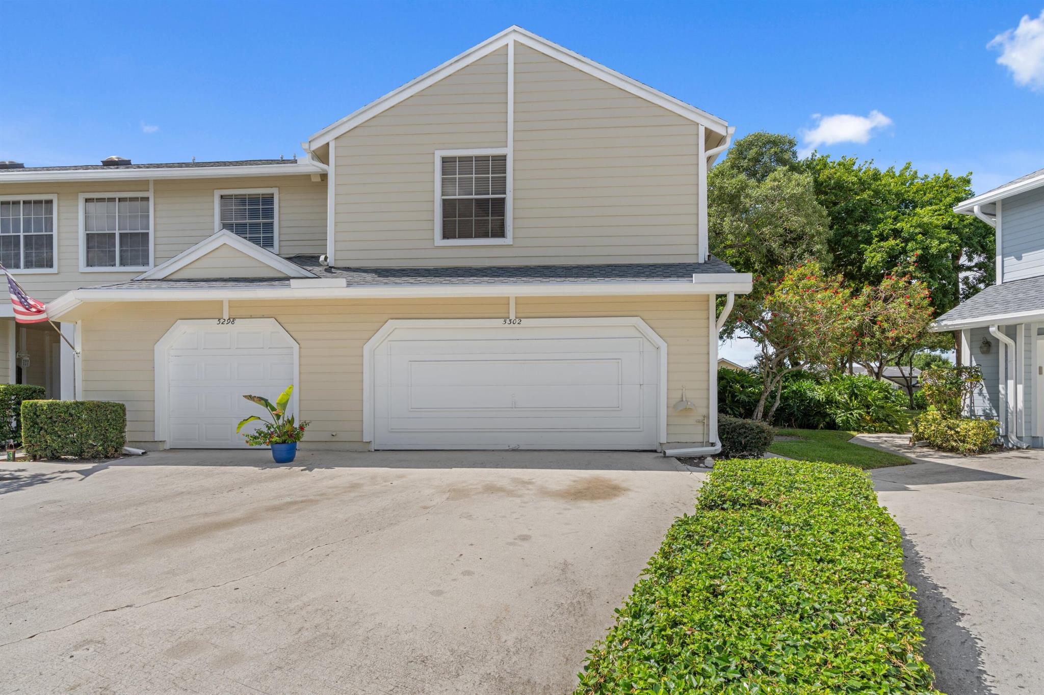5302 Sapphire Valley